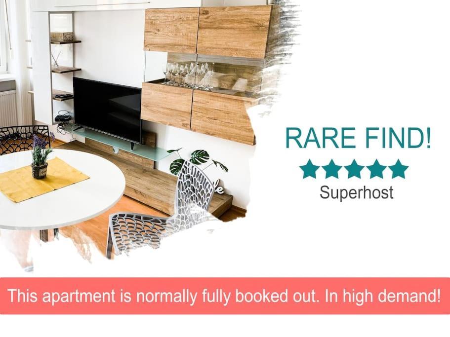 Gorgeous City Center Apartment In Bratislava With Free Parking Eksteriør bilde