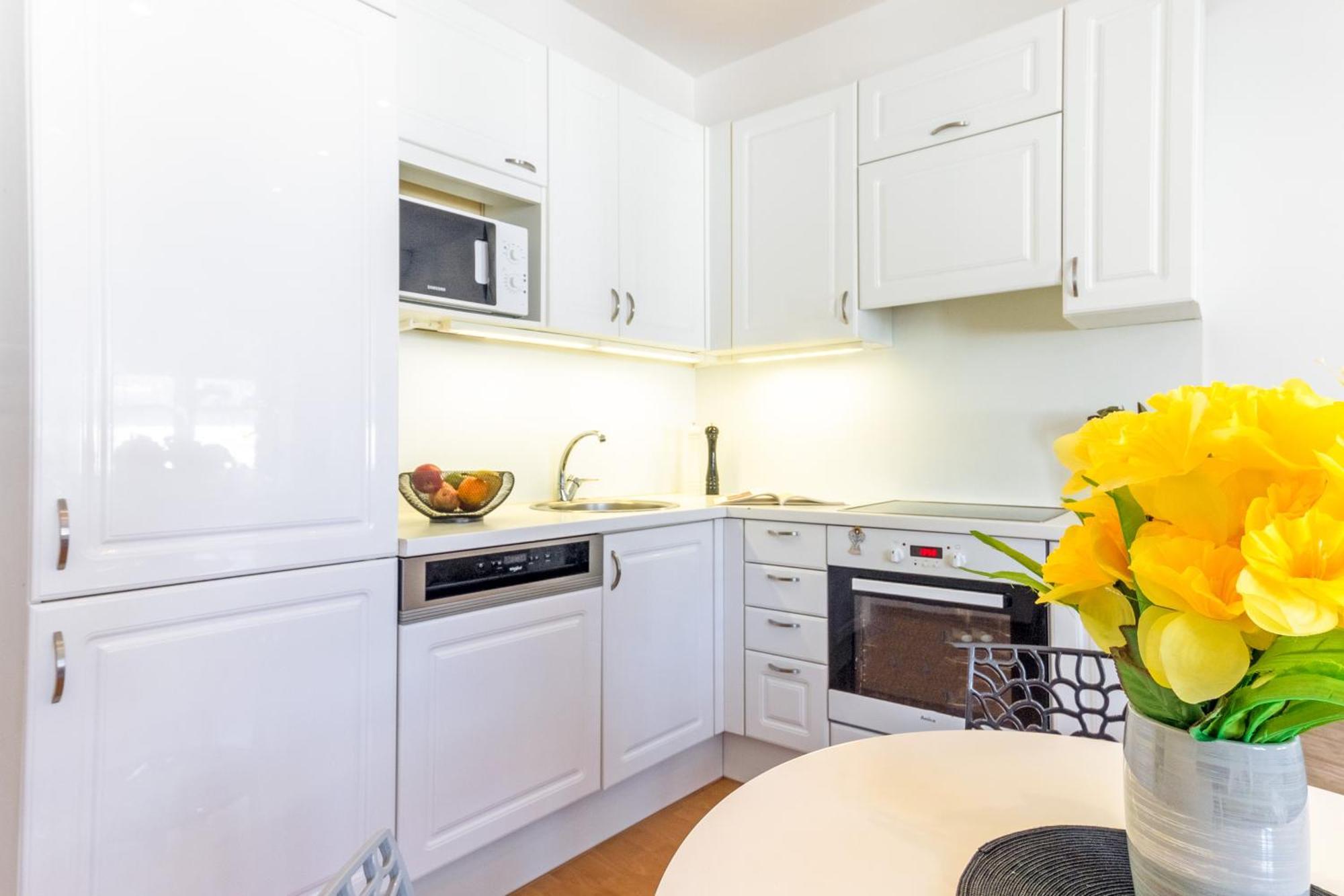 Gorgeous City Center Apartment In Bratislava With Free Parking Eksteriør bilde